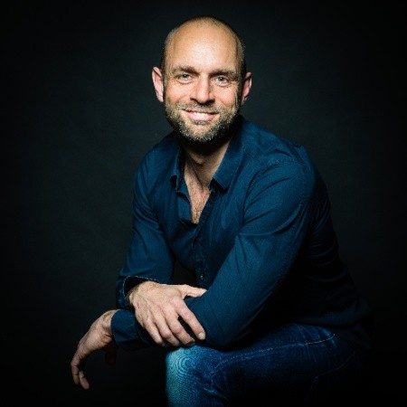 Portret bij de ervaring van Niels Dengel