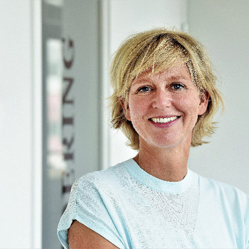 Portret bij de ervaring van Manon van Stein